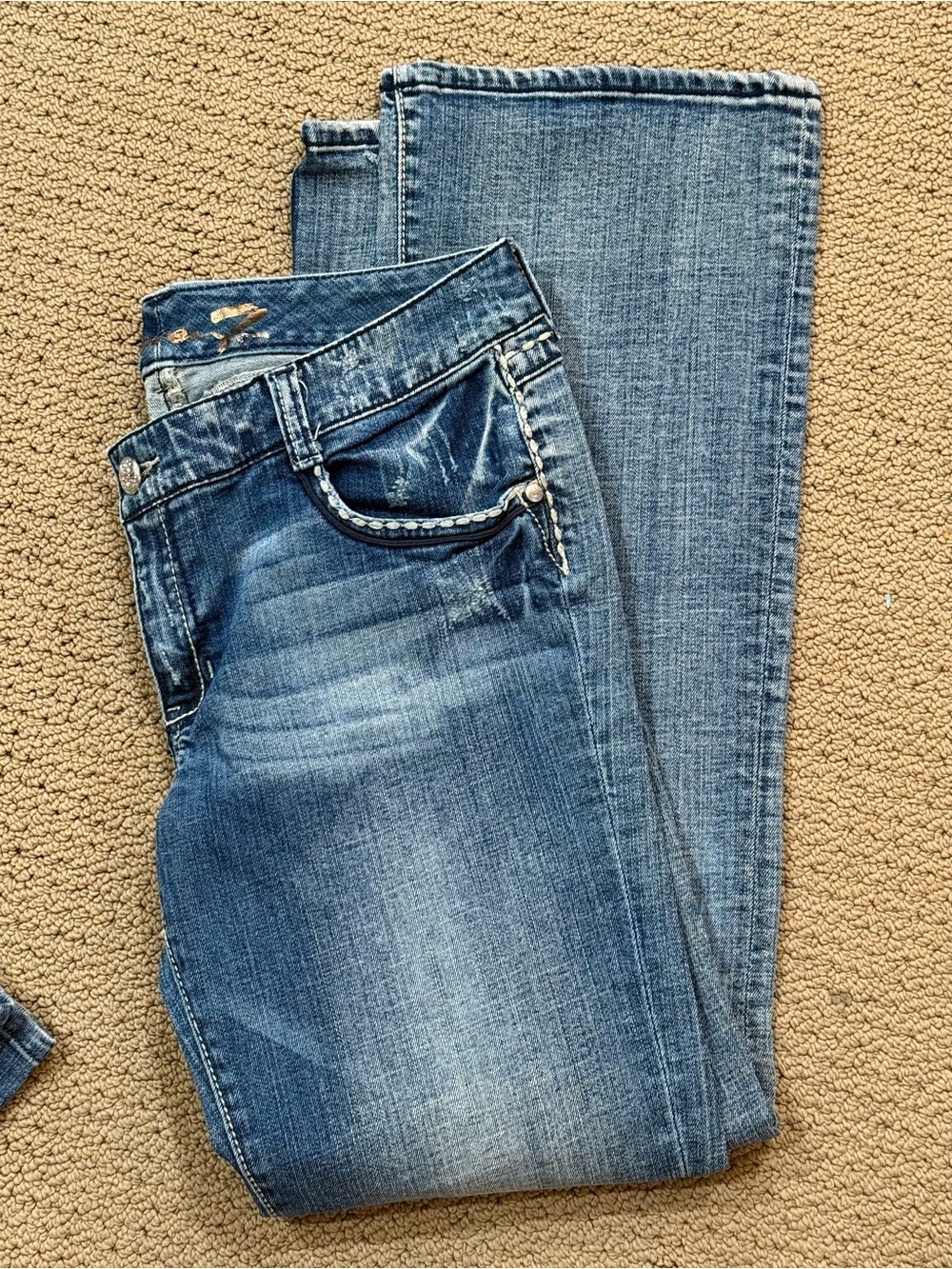 Seven7 Women's Light Blue Straight Leg Jeans